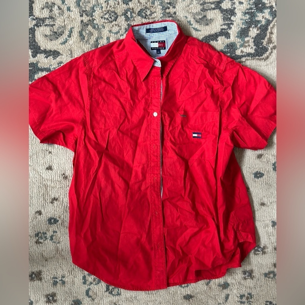 Kids Tommy Hilfiger red short sleeve shirt